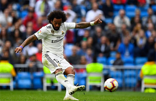 Marcelo dứt điểm như một tiền đạo thực thụ.