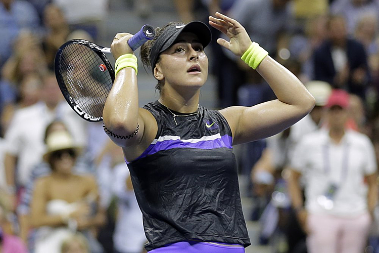 Andreescu là người trẻ nhất vào bán kết Mỹ Mở rộng từ sau Caroline Wozniacki năm 2009. Ảnh: AP.