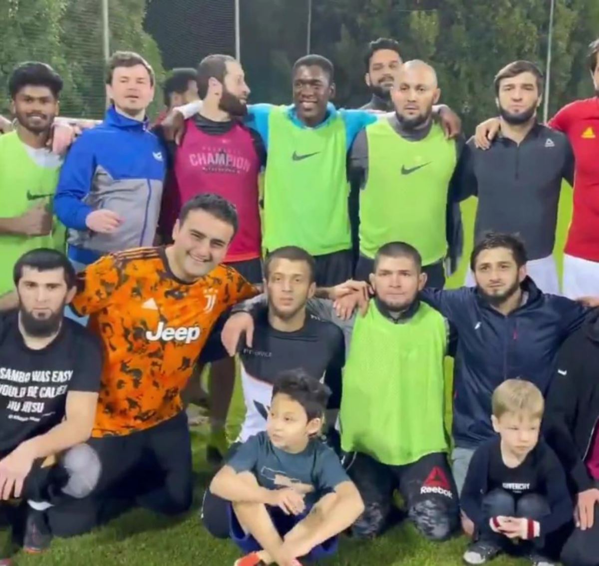 Khabib (blue shirt - bottom row) was in the same team as Seedorf in the friendly match.