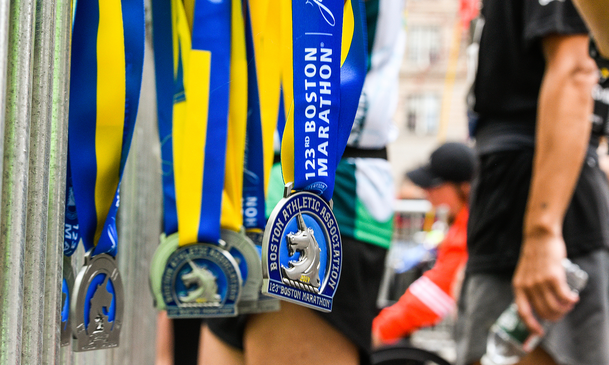 Players participating in the virtual run will still receive a medal with the unicorn symbol from the organizers, just like the athletes participating in the traditional contest. Photo: BAA