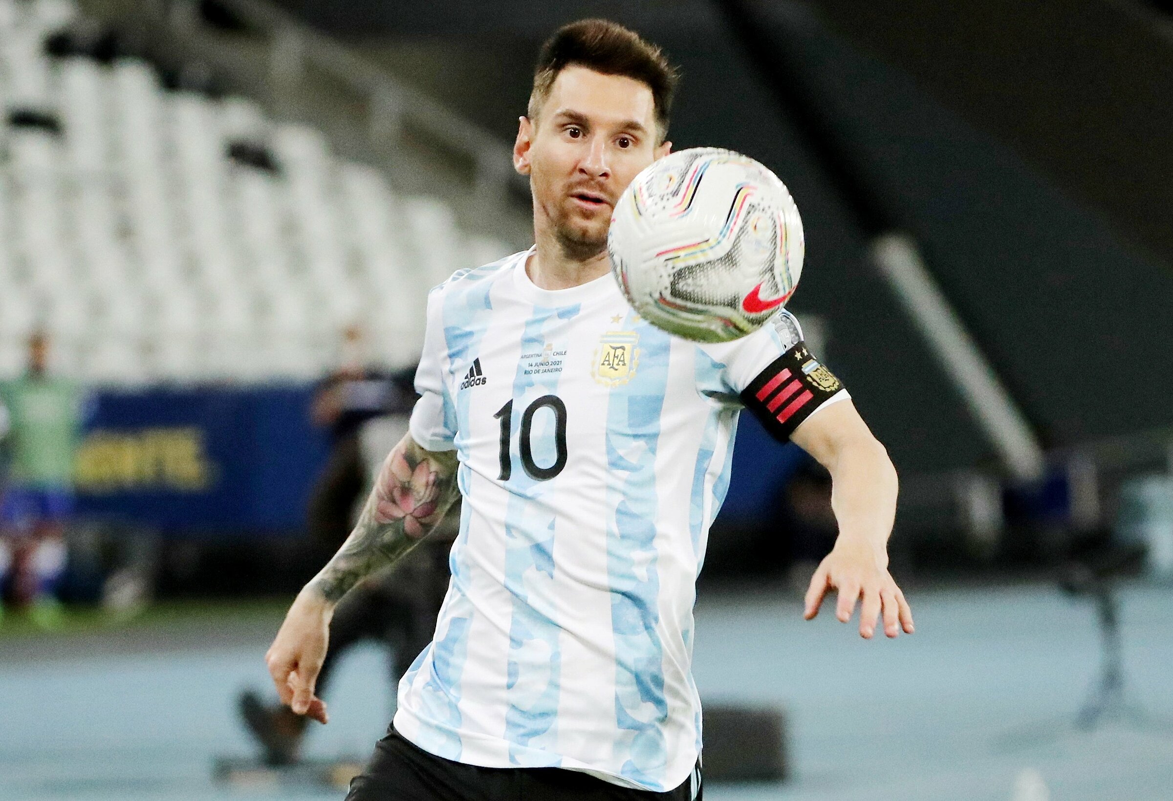 Argentina đã giành vé đi tiếp, nhưng Messi vẫn còn động lực để chiến đấu trong trận cuối vòng bảng. Ảnh: Reuters